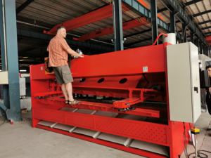 Machine à découper les plaques en fer hydraulique, canneleuse, série <span class=keywords><strong>Q11K</strong></span>, haute vitesse, en acier inoxydable, offre spéciale - Product Image 6