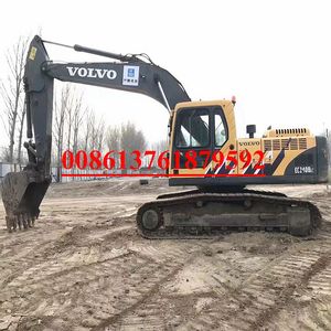 Excavatrice sur chenilles Volvo EC240 2014 utilisée par 24ton avec la puissance du seau 117.7kW de 1.1mÂ ³ au Mozambique - Product Image 4