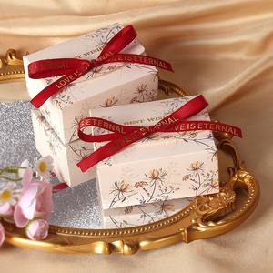 Boîte à bonbons de mariage de luxe en gros RTS, 9,5*7,5*4,6 cm, forme rectangulaire, emballage cadeau en papier avec ruban pour boîtes à papier de fête - Product Image 3