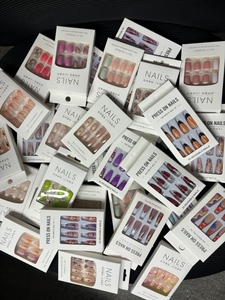 24 Piezas de <span class=keywords><strong>Uñas</strong></span> Postizas de Etiqueta Privada Personalizadas al por Mayor, Nueva Moda Estilo Francés, <span class=keywords><strong>Uñas</strong></span> a Presión de Alta Calidad, <span class=keywords><strong>Uñas</strong></span> Falsas de Gel Artificial - Product Image 6