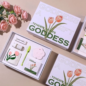 Set de Regalo para el Día de la Madre Ruipeiying - Vela Aromática de Tulipán y Caja de Libro de <span class=keywords><strong>Caperucita</strong></span> <span class=keywords><strong>Roja</strong></span> para Niñas (Venta al Por Mayor) - Product Image 3