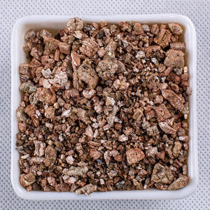<span class=keywords><strong>Vermiculita</strong></span> dorada de 3-6mm Fábrica de <span class=keywords><strong>vermiculita</strong></span> de <span class=keywords><strong>perlita</strong></span> hortícola expandida - Product Image 3