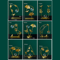 Décoration en fer forgé de luxe léger, feuille d'érable et boule de cristal, artisanat métallique pour la maison, la salle d'exposition, l'entrée et le meuble TV