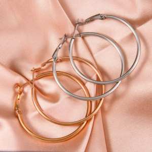 <span class=keywords><strong>Orecchini</strong></span> Hip Hop Oversize Esagerati Ipoallergenici Grandi Cerchi in <span class=keywords><strong>Acciaio</strong></span> Inossidabile Dorato Vintage per Ragazze - Product Image 4