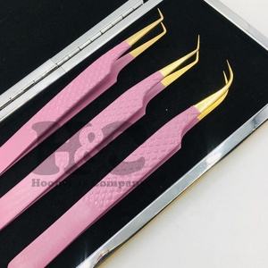 Pinzas de extensión de pestañas con logotipo personalizado con punta dorada, mango de agarre de diamante rosa, acero inoxidable, pinzas con logotipo personalizado de visón - Product Image 3