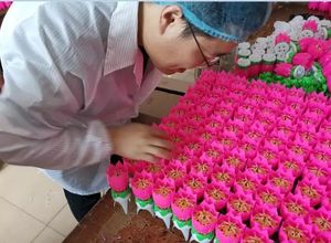 <span class=keywords><strong>Fontaine</strong></span> électronique scintillante, lotus magique rotatif, musique, <span class=keywords><strong>bougie</strong></span> en cire de paraffine pour Diwali et Halloween - Product Image 4