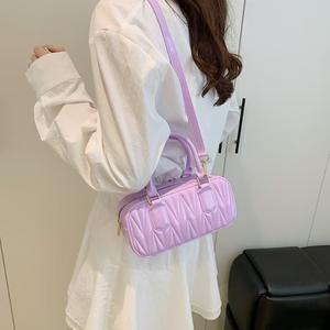 Sac de créateur unique en fourrure pour homme, nouveau style urbain, sac à main matelassé effet gelée, taille unique, sac à bandoulière, vente en gros - Product Image 3