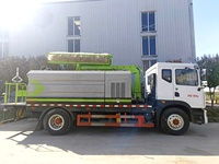 Système de pulvérisation automatique pour le nettoyage des panneaux solaires, camion de nettoyage photovoltaïque, système de pulvérisation pour le nettoyage des panneaux solaires à bas prix