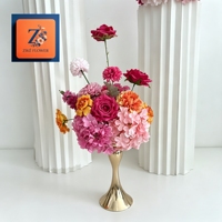 Centres de table de mariage floraux orange rose vif en forme de pilier, roses en soie et hortensias pour la décoration de la cabine photo et de l'allée