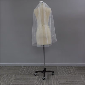 Voile de mariage blanc à une couche royale brodé Transparent Long élégant court perlé de mariée avec cristal - Product Image 4