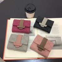 Dompet tangan wanita, gaya Korea dompet PU pendek wanita dengan desain Niche modis semua-cocok tas genggam kasual penutup terbuka lapisan poliester