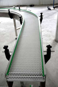 Yüksek kaliteli kemer meyve sebze et endüstrisi Har-2400 serisi gömme ızgara plastik modüler konveyör bant - Product Image 4