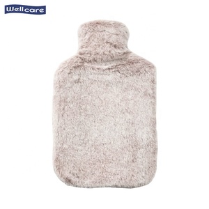 Bouteille d'eau chaude en caoutchouc, 2000 ml, logo personnalisé, portable, couverture en peluche anti-fuite - Product Image 4