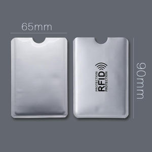 Fundas Protectoras RFID Elanby RF07, Anti-Robo, Impermeables, para Tarjetas de Crédito y Pasaportes, con Protección de Lámina de Aluminio ABS - Product Image 3