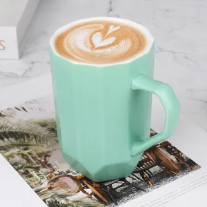 Tazza da caffè in ceramica smaltata verde creativa con Logo personalizzato e tazza da caffè
