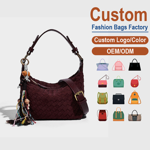 Factory Custom Luxury Woven Leather <b>Shoulder</b> <b>Bag</b> for Women <b>Large</b> Capacity Minimalist Design - Product Image 1