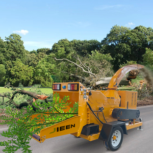 Trituradora de Madera Autopropulsada Remolcable Industrial Alemana para Silvicultura - Product Image 1