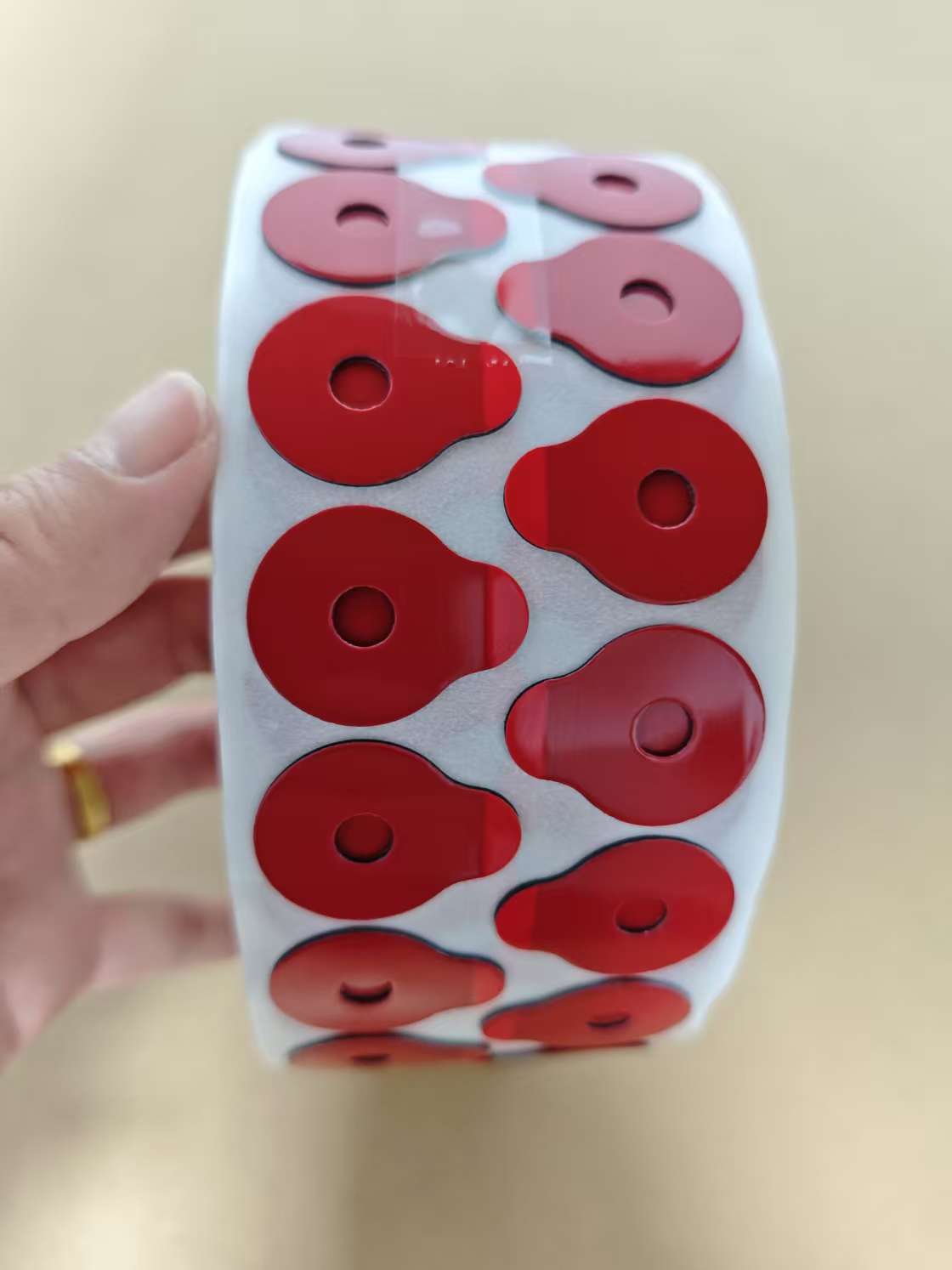 Red 24x30mm big head