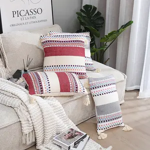 Moroccan Yarn Dyed Cotton Sofa Cushion Cover Decorative Jacquard Throw Pillow Case with Tassel