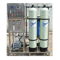 Ro Portable 250LPH dispositif d'usine de dessalement de l'eau chine traitement de l'eau de mer avec pompe récipient à pression PLC-1 an de garantie