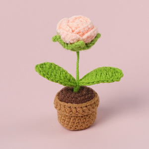 Décoration d'intérieur LUYI, bouquet tissé, fil de laine, cœur, tulipe, tournesol, plante en pot, fleur artificielle tricotée - Product Image 6
