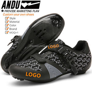 Taglia 37-48 <span class=keywords><strong>scarpe</strong></span> <span class=keywords><strong>da</strong></span> ciclismo antiscivolo traspiranti professionali tacchetti Mtb <span class=keywords><strong>scarpe</strong></span> <span class=keywords><strong>da</strong></span> ciclismo taglia 15 Sneakers <span class=keywords><strong>da</strong></span> ciclismo su strada <span class=keywords><strong>da</strong></span> <span class=keywords><strong>corsa</strong></span> personalizzate - Product Image 1