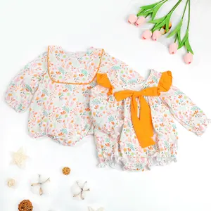 Romper motif bunga bayi perempuan, pakaian musim semi lucu, romper kerut motif bunga dengan pita, baju monyet gelembung katun bermotif kustom untuk anak perempuan