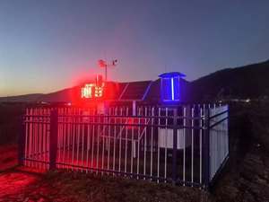 OEM intelligente insetto sistema di monitoraggio dei parassiti con allarme in tempo reale e telecomando per le aziende agricole frutteti serre - Product Image 6