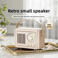 Desain Retro Baru untuk Speaker-Mini Portabel USB Flash Drive & Pembaca Kartu TF Radio FM Bertenaga Baterai Suara Jangkauan Penuh Hadiah