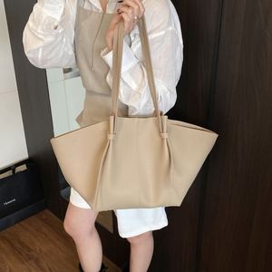 Grand sac fourre-tout en PU 2025, sacs à main simples de couleur unie, sac en cuir pour femmes - Product Image 1