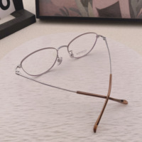Monturas de Gafas Ultraligeras de Titanio Multicolores, Ajustables, Modernas, Versátiles y de Alta Gama con Estética de Moda