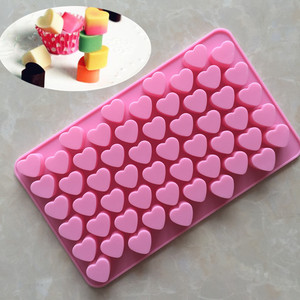 Mini moule en silicone en forme de cœur à 55 cavités pour la pâtisserie - Product Image 2