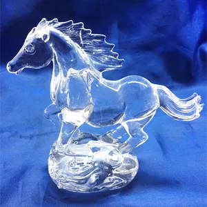Statua di cristallo su ordinazione del cavallo della figurina del cavallo animale di nuovo arrivo per la decorazione domestica