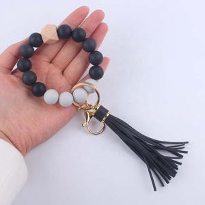 Силиконовый брелок-браслет с узором «Дерево» для женщин, с дизайном браслета из бусин - Product Image 4