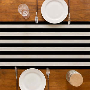 Chemin de table personnalisable en polyester tissé 100% avec imprimé géométrique à rayures noires et blanches, résistant à l'huile - Product Image 4