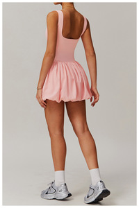 فستان رياضي صيفي نسائي شورت مدمج تنورة تحتية قابلة للتخصيص مضادة للتعرض للركض في الهواء الطلق واللياقة البدنية والتنس بلون عاري - Product Image 5