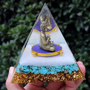 Crystal Chip Pyramid Resin Epoxy Buddha <b>Statue</b> Desktop Ornament Handmade Home Decoration Turquoise Gold Inlay - Product Image 3