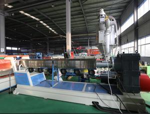 Macchina per la produzione di filo per imballaggio di alta qualità, estrusore per rafia PP, linea di produzione di filo Sofite con avvolgitore da 400 kg - Product Image 6