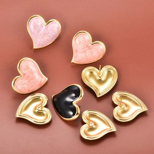 Boucles d'oreilles tendance en forme de grand cœur pour femme et fille, minimalistes, en acier inoxydable émaillé vert et noir, bijoux esthétiques - Product Image 2
