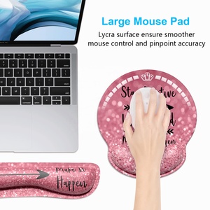 Juego de Alfombrilla para Teclado y Ratón con Reposamuñecas de Espuma Viscoelástica con Letras Artísticas Kelida, Base Antideslizante para Oficina y Hogar - Product Image 5