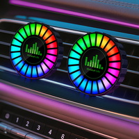 Parfum de voiture RVB Musique Rythme Sync Pickup Lamp Aroma Diffuser Auto Interior Rgb Ambient Lighting Car Aromatherapy Light
