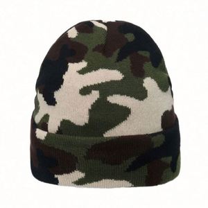 Bonnet d'hiver pour hommes en gros, bonnet de ski sportif, bonnet tricoté, bonnets jacquard camouflage personnalisés pour hommes - Product Image 4