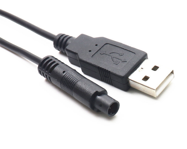 OEM ODM USB to Car 4Pin Male Data Cable Reverse Video Camera Cable Car Conversion Cable Signal Transmission