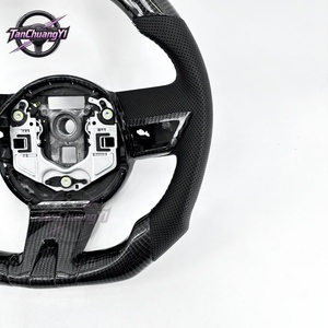 Volante de Coche de Fibra de Carbono y Cuero Perforado para 2010 Ss, Envío Rápido de Fábrica - Product Image 3