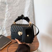 Damen Casual Handtasche Geldbörse Bonbonfarben Umhängetasche 2-teiliges Set Klassische Klapptasche mit Kette Umhängetaschen Damen Schultertaschen