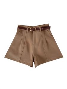 กางเกงขาสั้นผู้หญิงสำหรับเล่นพิคเคิลบอล ความยาว 5 นิ้ว แบบแยกชาย ขอบเอวยางยืด คุณภาพพรีเมียม โลโก้สั่งทำได้ ระบายอากาศ แห้งเร็ว - Product Image 4