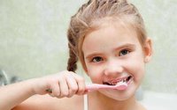 Personnalisé pêche cantaloup gomme à bulles saveur de fruit faible teneur en fluorure xylitol enfants dentifrice