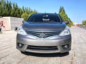 Nissan Livina <span class=keywords><strong>1</strong></span>.6 del 2013, cambio manuale a 5 marce: affidabile e semplice, economica da usare e riparare, spaziosa per la <span class=keywords><strong>classe</strong></span>, perfetta come <span class=keywords><strong>prima</strong></span> auto o auto da città. - Product Image 4