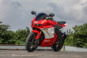 Motos électriques haute puissance 3000/5000W directes d'usine pour adultes Services ODM de vitesse longue portée 120 km/h - Product Image 4