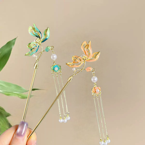 Bâtonnet à cheveux classique en forme de lotus <span class=keywords><strong>avec</strong></span> <span class=keywords><strong>perle</strong></span>, épingle à <span class=keywords><strong>chignon</strong></span> plaquée or pour femmes, accessoires de coiffure chinois Hanfu - Product Image 1
